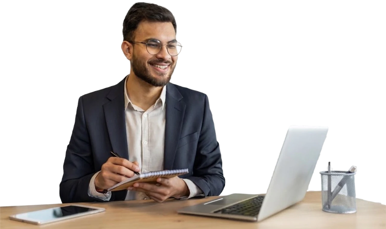 A leadership trainer delivering a structured leadership program built in Vocaliv